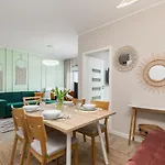 Luxurious Apartment Nadmorskie Tarasy Kolobrzeg By Renters Prestige